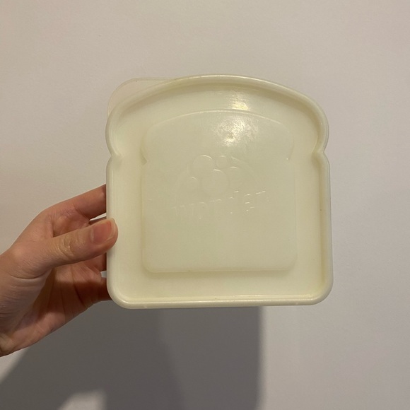 Wonderbread Sandwich Container - Picture 2 of 5